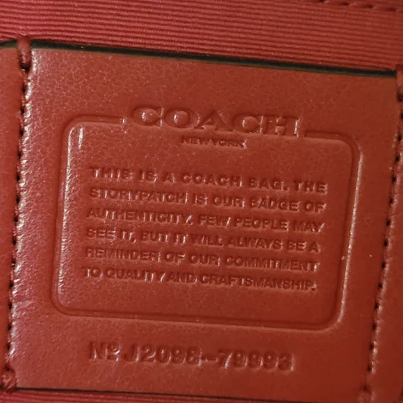 Coach Marlon Hobo In Signature Canvas - Picture 14 of 16